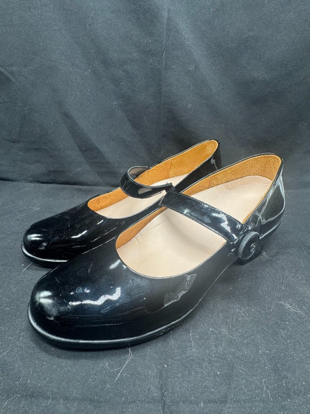 Dr. Comfort Coco Women's Mary Jane Heels in black patent leather Size 11 Wide